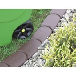 Tuinafboording Kunststof Bruin - 380 Cm