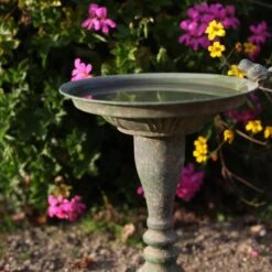 ESSCHERT DESIGN Vogelbad Aged Metal - Ø 24 × 35 Cm -Outdoor Tuinonderhoudswinkel vogelbad aged metal 1660120410 3 600